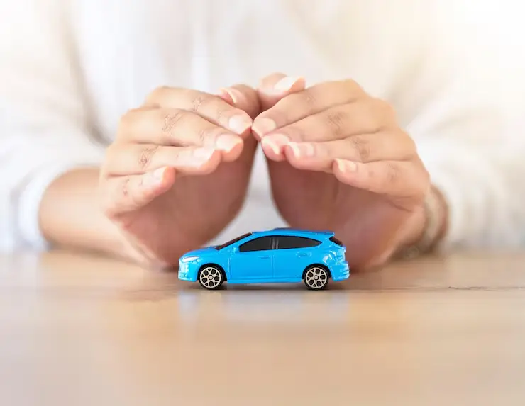 Seguro automóvel com protecção personalizada e acompanhamento profissional
