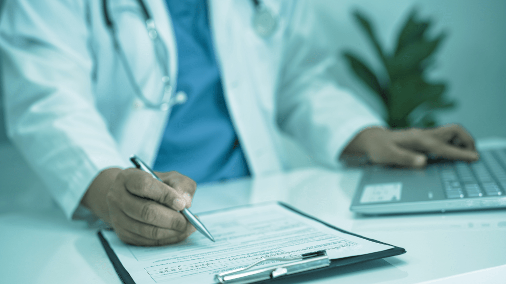 Seguro de saúde com carência: o que deve confirmar antes de contratar 1 seguro de saúde com carência